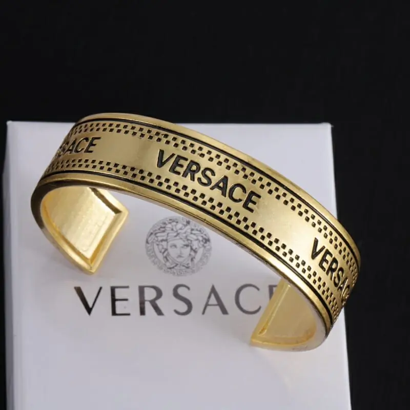 versace bracelets s_122357a3